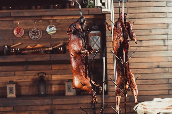 Porco Grelhado Coelho Assado Cordeiro Tradicional Grelhador Quente Pratos Carne — Fotografia de Stock