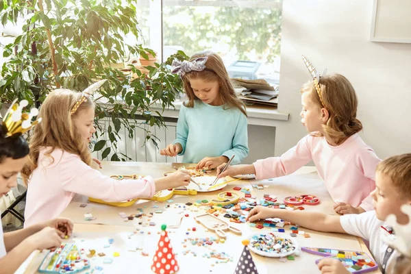 Mozaik puzzle sanat çocuklar, çocuk yaratıcı oyun için.