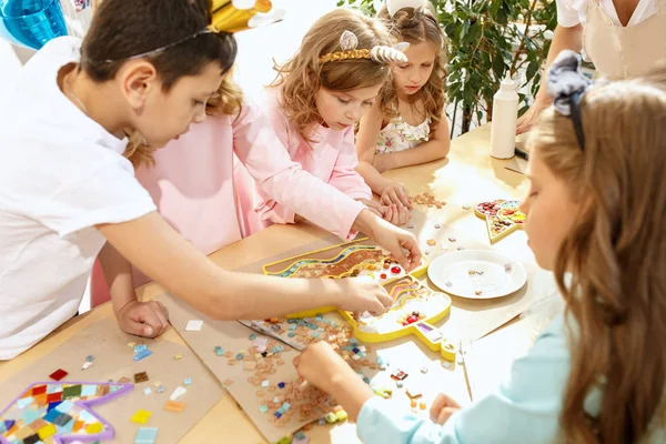 Mozaik puzzle sanat çocuklar, çocuk yaratıcı oyun için.