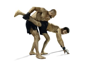 Beyaz stüdyo arka plan üzerinde iki profesyonel boksör boks izole