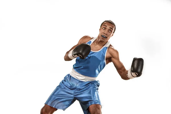 Uomo Sportivo Durante Gli Esercizi Boxe Foto Pugile Isolato Sfondo — Foto Stock