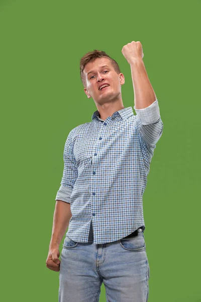 Ganhar o sucesso homem feliz extático celebrando ser um vencedor. Imagem energética dinâmica do modelo masculino — Fotografia de Stock