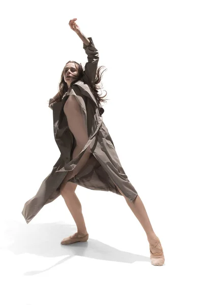 美丽苗条的年轻女性现代爵士乐当代风格芭蕾舞演员 — 图库照片