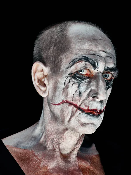 피 묻은 할로윈 테마: 미친 maniak 얼굴 — 스톡 사진