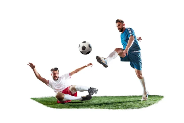 Giocatori di calcio affrontare per la palla su sfondo bianco — Foto Stock