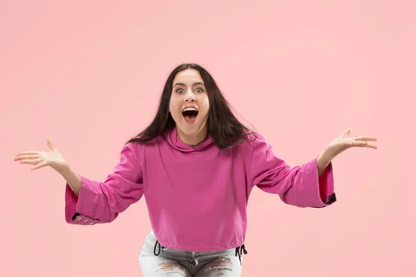 Ganar éxito mujer feliz éxtasis celebrando ser un ganador. Imagen energética dinámica del modelo femenino —  Fotos de Stock