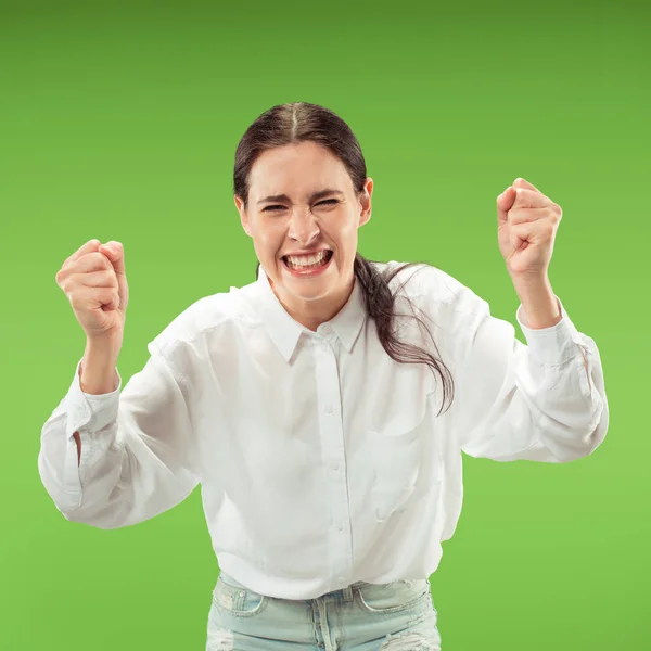 Ganar éxito mujer feliz éxtasis celebrando ser un ganador. Imagen energética dinámica del modelo femenino —  Fotos de Stock