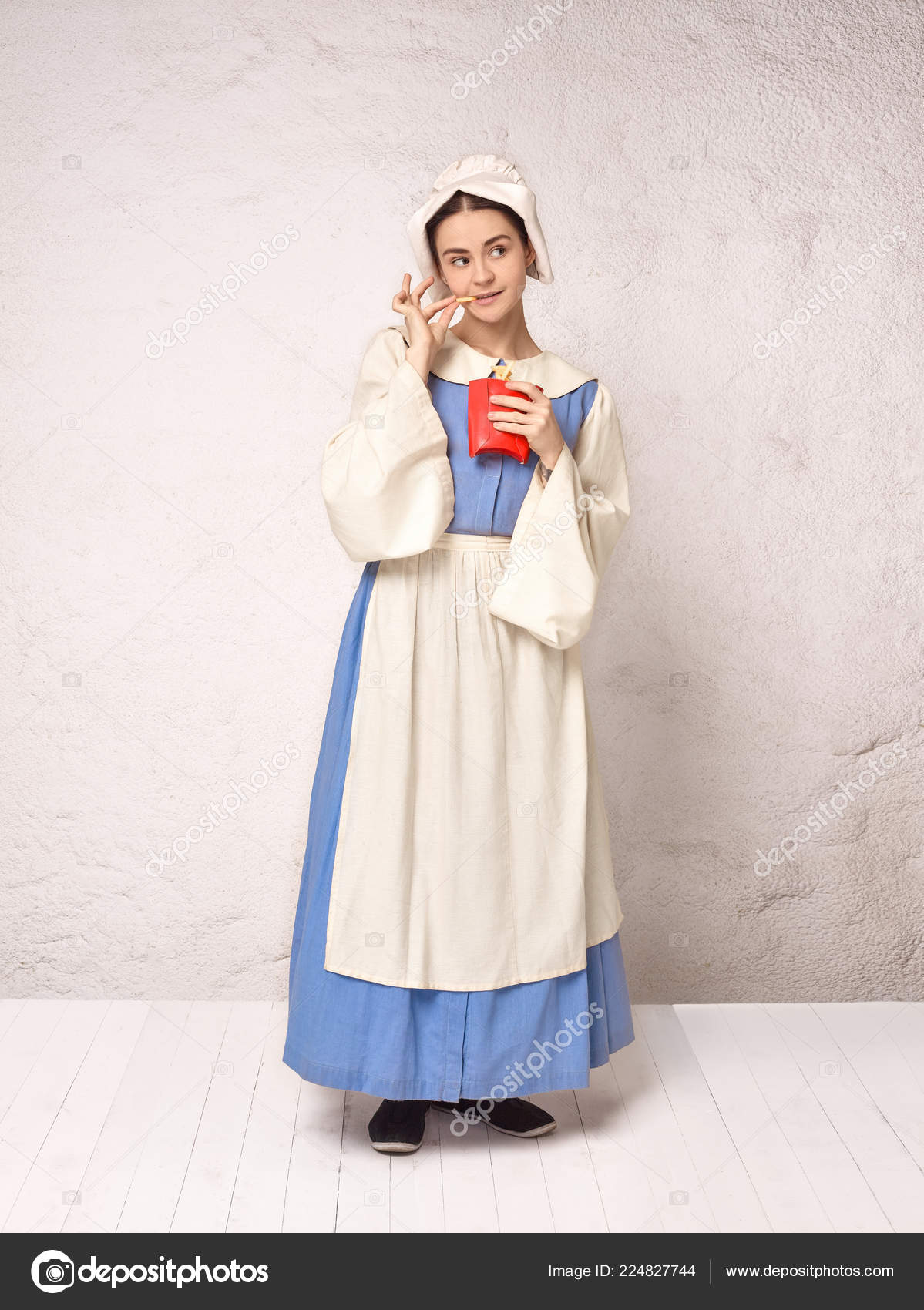 medieval woman costume