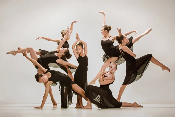 The group of modern ballet dancers