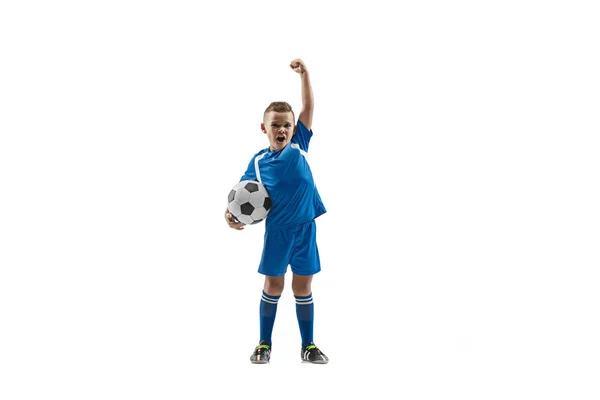 Niño con pelota de fútbol haciendo patada voladora — Foto de Stock