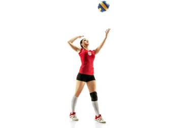 Beyaz izole kadın profesyonel voleybolcu