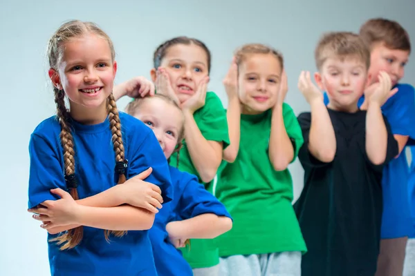 The kids dance school, ballet, hiphop, street, funky and modern dancers — Stock Photo, Image