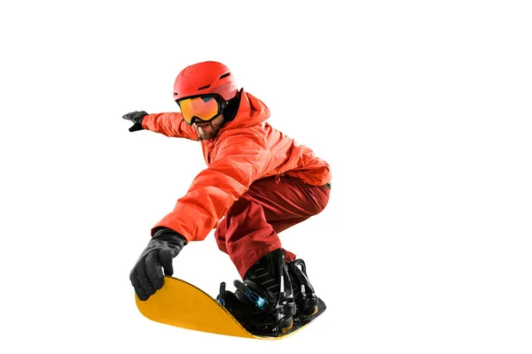 Retrato de jovem em sportswear com snowboard isolado em um fundo branco . — Fotografia de Stock