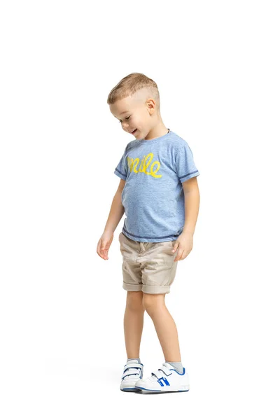 Full längd porträtt av söt liten unge i snygga kläder — Stockfoto