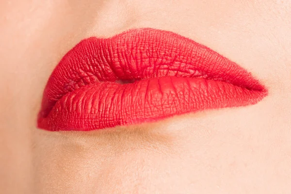 Sexy labio rojo. Close-up Hermosos labios — Foto de Stock