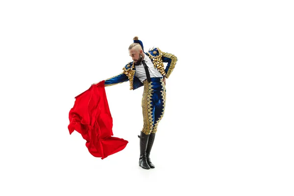 Torero w niebieski i złoty garnitur lub typowy hiszpański matador na białym tle nad białym — Zdjęcie stockowe