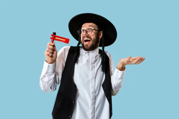 Portrait of a young orthodox Hasdim Jewish man — Stock Photo, Image