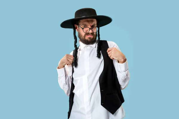 Portrait of a young orthodox Hasdim Jewish man — Stock Photo, Image