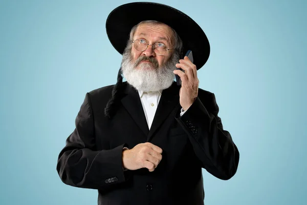 Ritratto di vecchio uomo ebreo ortodosso Hasdim — Foto Stock