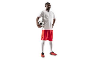 Beyaz arka plan üzerinde izole Afrika futbol futbolcu
