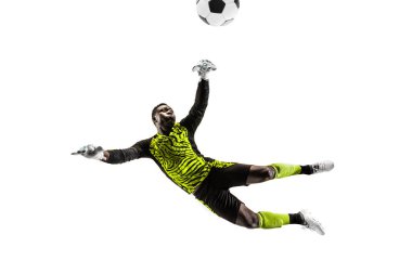 Bir futbol oyuncu kaleci adam topu yakalıyor