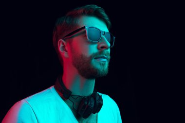 Onun favori müzik keyfi.