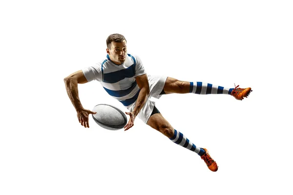 A silhueta de um jogador masculino de rugby caucasiano isolado em fundo branco — Fotografia de Stock