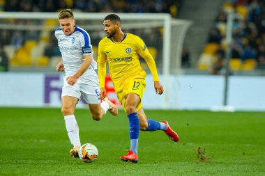 Uefa Avrupa Ligi sırasında eylem Dinamo Kiev ve Chelsea oyuncu 18 yuvarlak