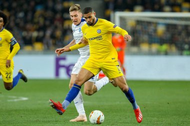 Uefa Avrupa Ligi sırasında eylem Dinamo Kiev ve Chelsea oyuncu 18 yuvarlak