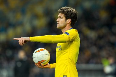 Marcos Alonso Chelsea Şampiyonlar Ligi sırasında eylem yuvarlak 1 8