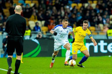 Uefa Avrupa Ligi sırasında eylem Dinamo Kiev ve Chelsea oyuncu 18 yuvarlak