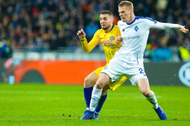 Uefa Avrupa Ligi sırasında eylem Dinamo Kiev ve Chelsea oyuncu 18 yuvarlak