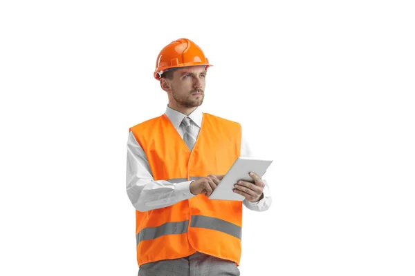 Der Erbauer in orangefarbenem Helm isoliert auf weißem — Stockfoto