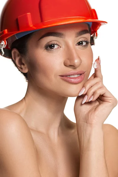 Portret pewność kobiet pracownika w pomarańczowy kask — Zdjęcie stockowe