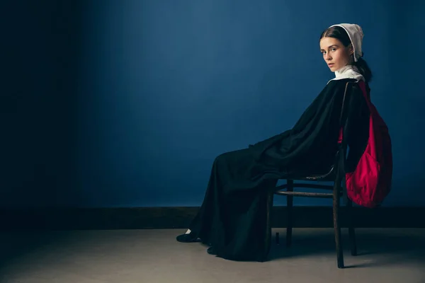 Średniowieczne młoda kobieta jako zakonnica — Zdjęcie stockowe