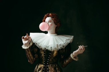 Bir düşes olarak Ortaçağ genç kadın