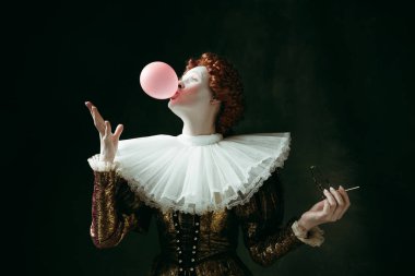 Bir düşes olarak Ortaçağ genç kadın