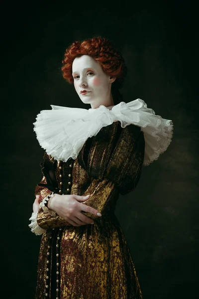 Medieval young woman as a duchess — Stock Photo, Image
