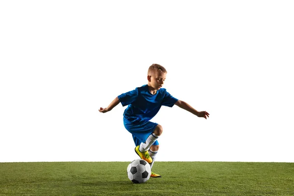 Jovem como um jogador de futebol ou futebol em fundo estúdio branco — Fotografia de Stock