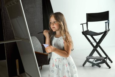 Çocukların yetişkin dünyası ile etkileşimi