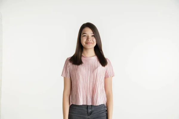 Hermosas chicas de media longitud retrato sobre fondo de estudio blanco — Foto de Stock