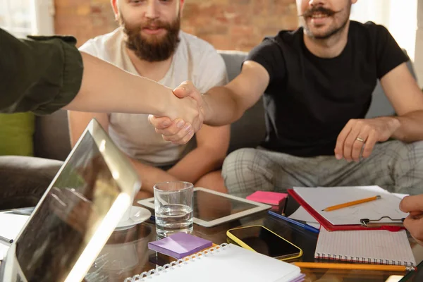 Group of young caucasian office workers have creative meeting to discuss new ideas — Stock Photo, Image