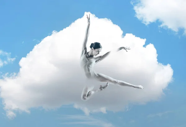 Modern balett táncos. Kortárs művészeti balett — Stock Fotó
