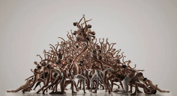 Група сучасних артистів балету. сучасного мистецтва балет — стокове фото
