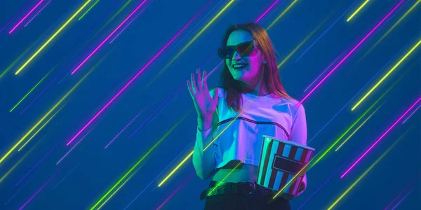 Neon verlichte, gekleurde portret met neon lijnen, flyer, voorstel — Stockfoto
