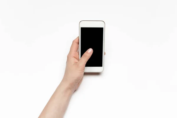 İnsan elinin kapatılması için siyah ekranlı akıllı telefon, eğitim ve iş konsepti kullanılacak. — Stok fotoğraf