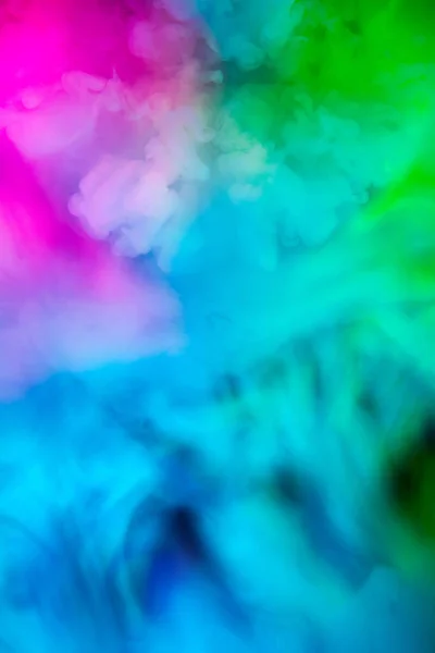 Abstrakt färgglada, flerfärgad rök spridning, ljus bakgrund för reklam eller design, tapeter för gadget — Stockfoto