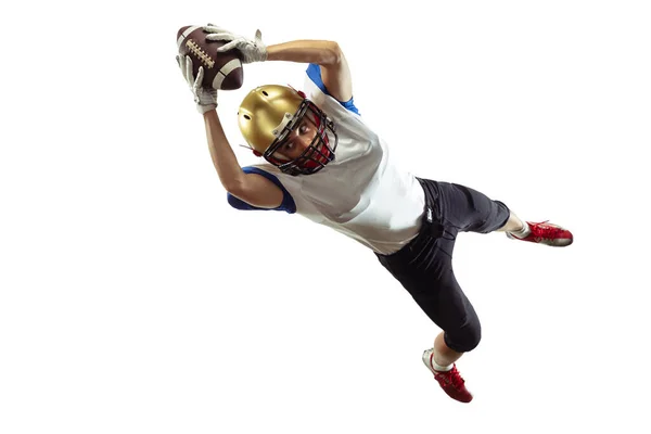 Joueur de football américain en action isolé sur fond de studio blanc — Photo