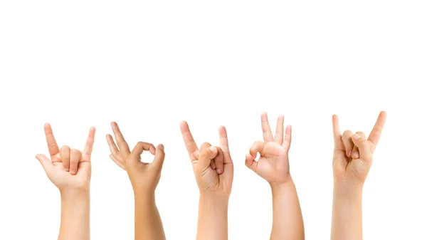 Παιδιά χέρια gesturing απομονώνονται σε λευκό φόντο στούντιο, copyspace για διαφήμιση — Φωτογραφία Αρχείου