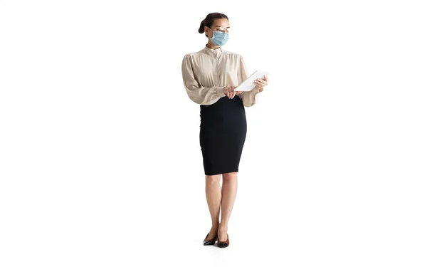 Beautiful business woman, secretary, manager isolated on white studio background. — Stock Photo, Image
